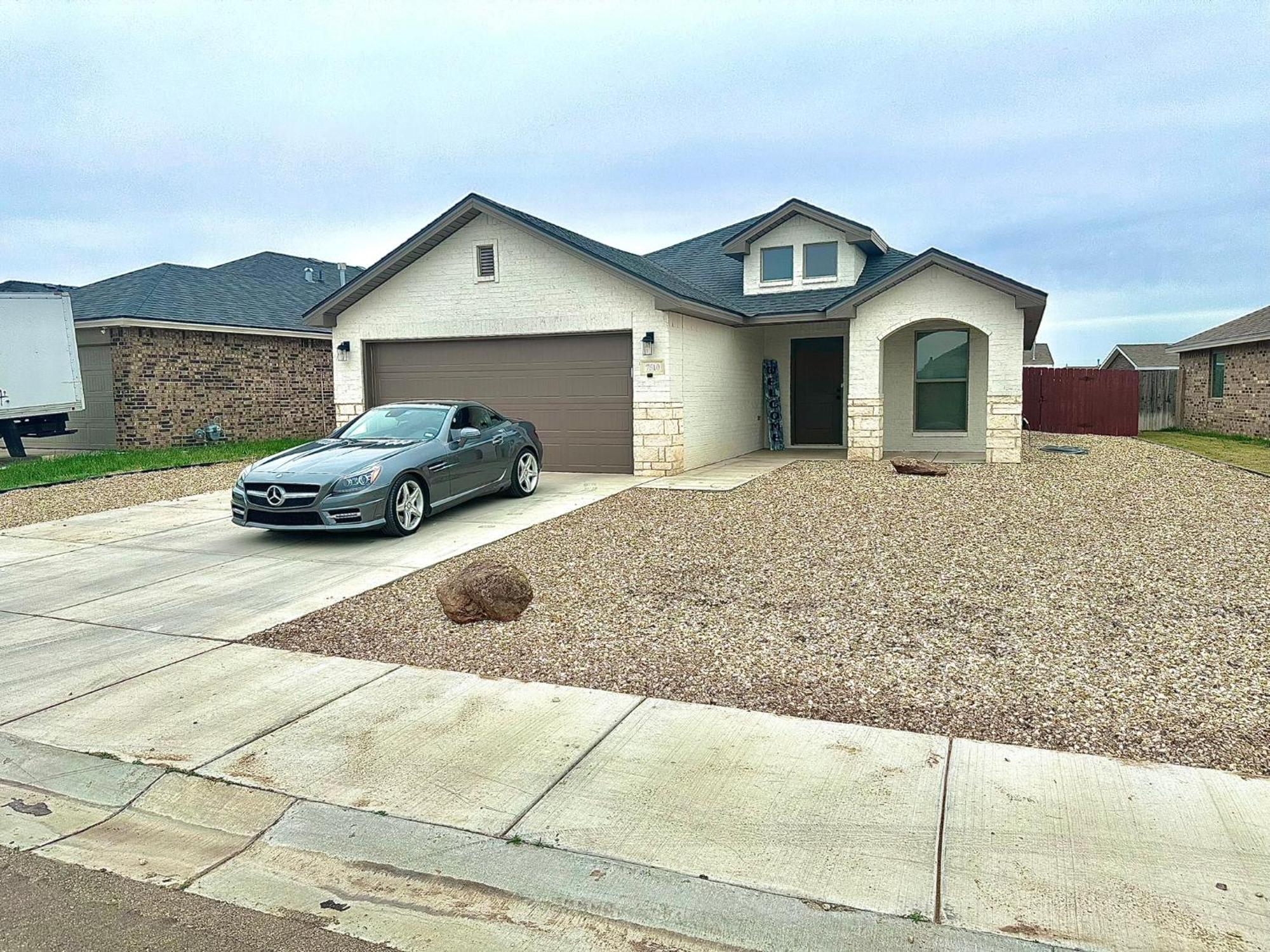 Hébergement de vacances 3bed/2bath Cozy Spacious Place